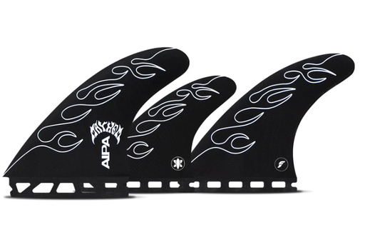 [1072-203-50] Futures - Aipa X Mayhem Torches FG 5-FIN - Black